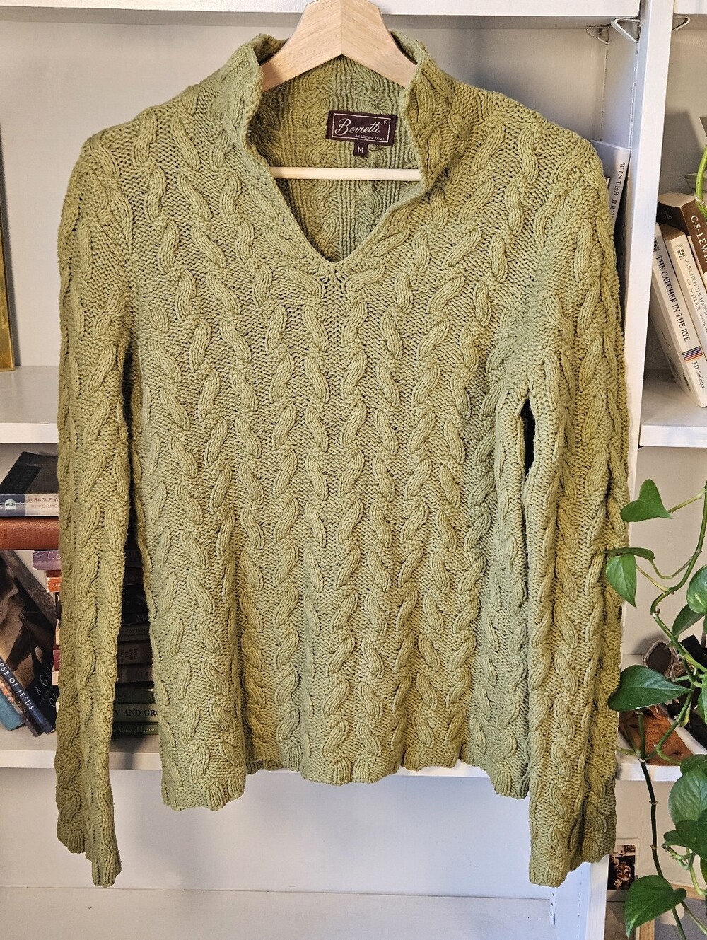 Vintage Women's Chatreuse Green Cable Knit V-Neck Sweater Cotton Blend Medium